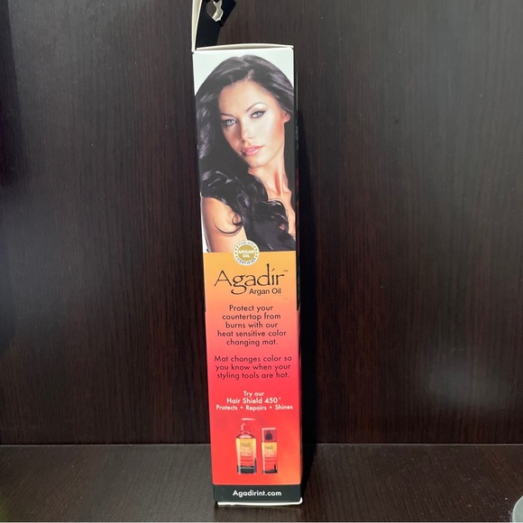 Agadir HEAT TOOL MAT Protective Color Changing Mat for All Your Heat Tools (NIB) - Picture 4 of 4